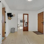Lovely In With Kitchen Holiday home