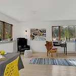 Holiday home Lovely In With Kitchen